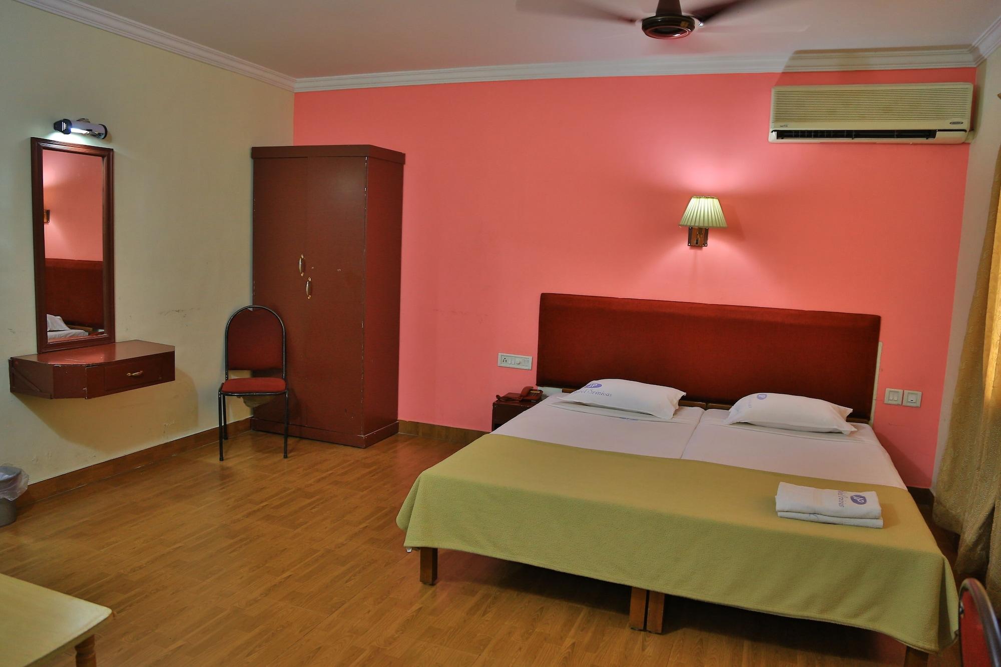 Hotel Srinivas Коччи Экстерьер фото