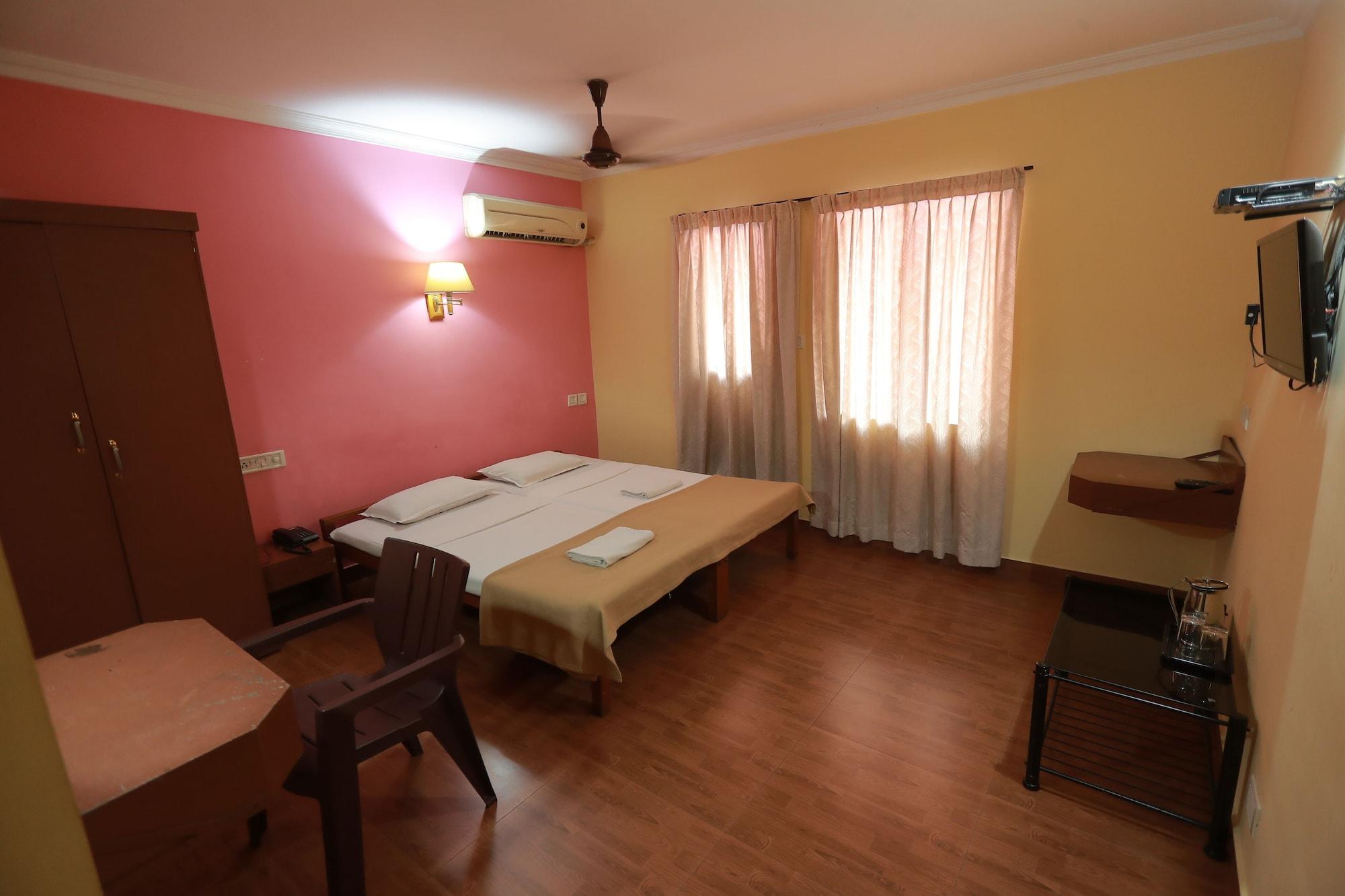 Hotel Srinivas Коччи Экстерьер фото